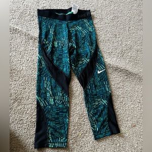 Nike Pro Vent 3/4 Length Tights